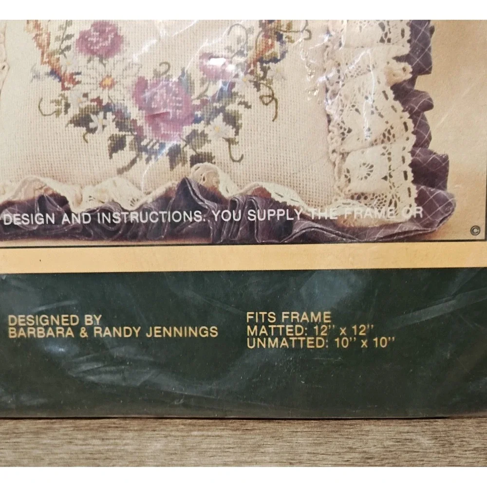 Vintage Sunset‎ Needlepoint Kit 6792 Sentimental Keepsake Heart 25th Anniversary